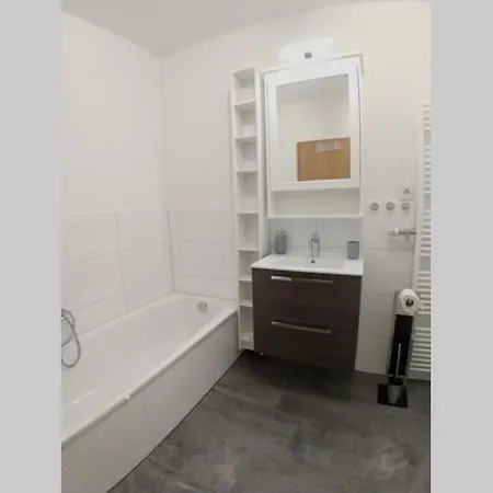 Exklusive Ferienwohnung In Einbeck, 3 Schlafzimmer Mit Balkon! Exterior photo