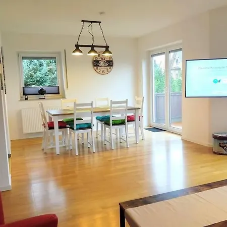 Exklusive Ferienwohnung In Einbeck, 3 Schlafzimmer Mit Balkon! Exterior photo