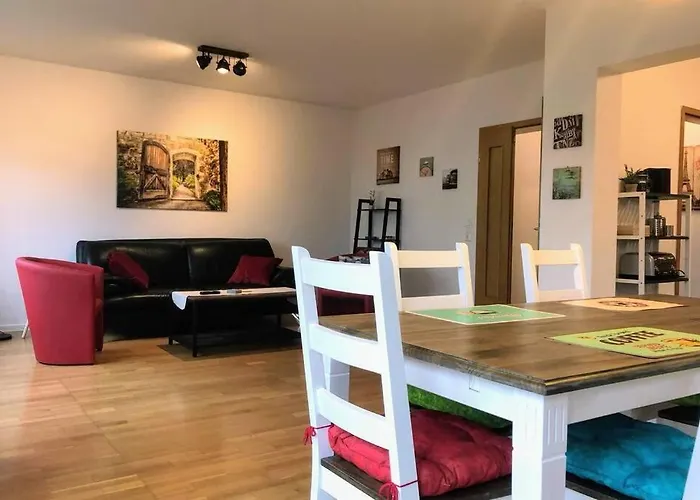 Exklusive Ferienwohnung In Einbeck, 3 Schlafzimmer Mit Balkon!